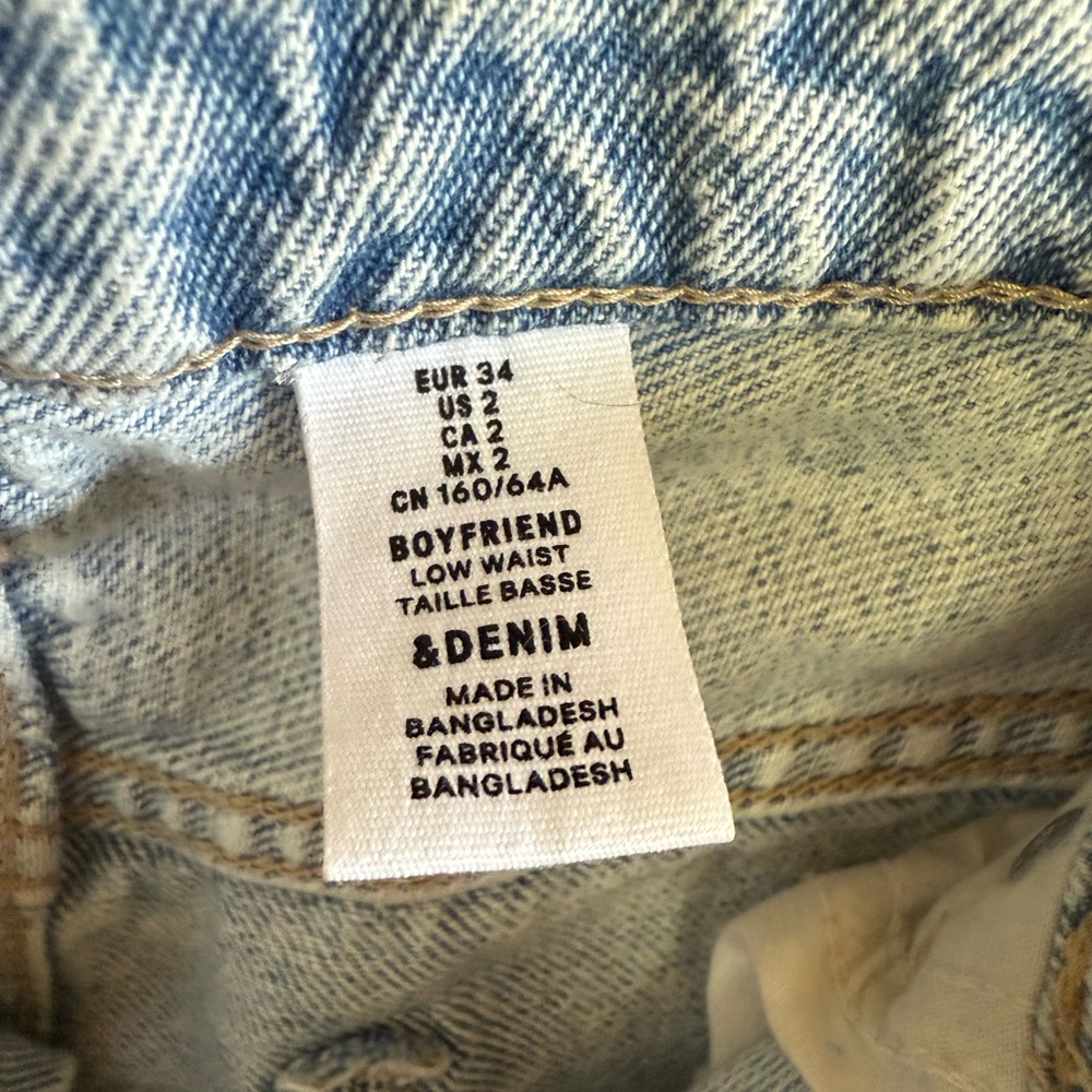&Denim Distressed Light Blue Jeans Size 2 - Picture 3 of 5